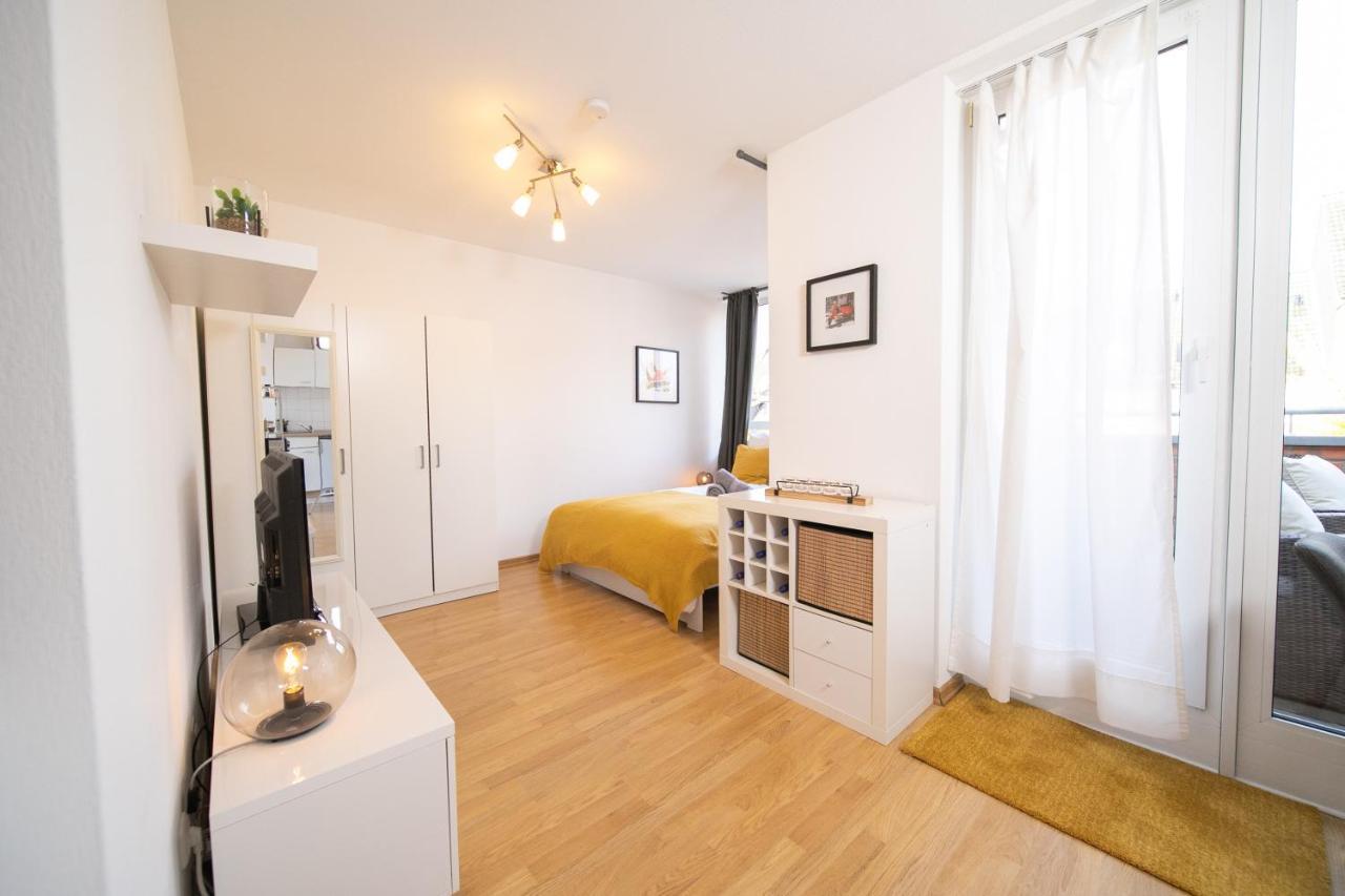 Studio Shiny - Zentral mit Balkon - Messe - Küche Neuss Exterior foto